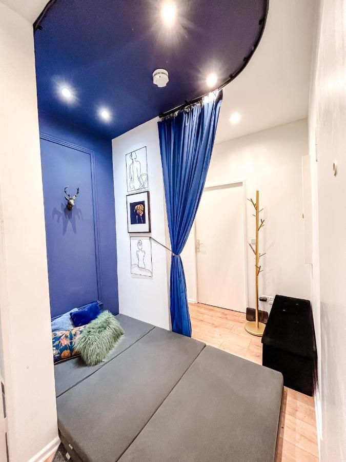 01 Bedroom In Mitte-Up To 5 People-Private Free Parking Берлин Екстериор снимка